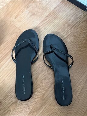 Montego Bay Club Black Patent Studded Flip Flop Sandals
